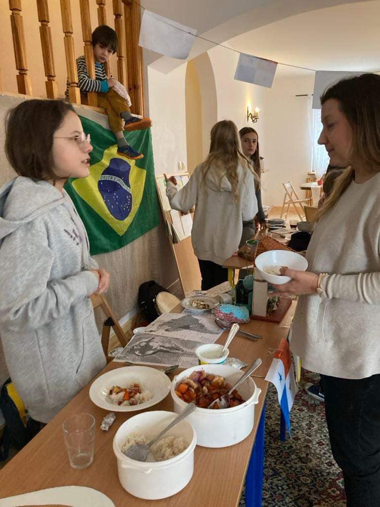 403619125_329777266477574_5489545440693209048_n